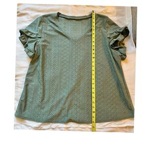 Green Eyelet Short Sleeve